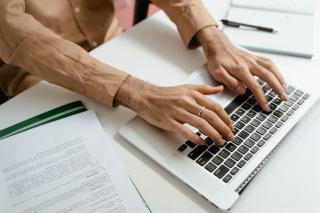 Le certificat de non-gage en préfecture : où le demander aujourd'hui